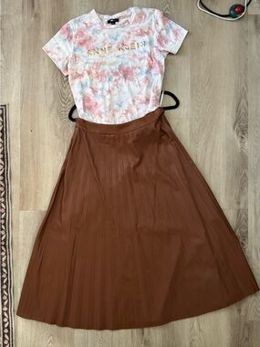 Anne Klein too and  Brown Pleated  Skirt bundle